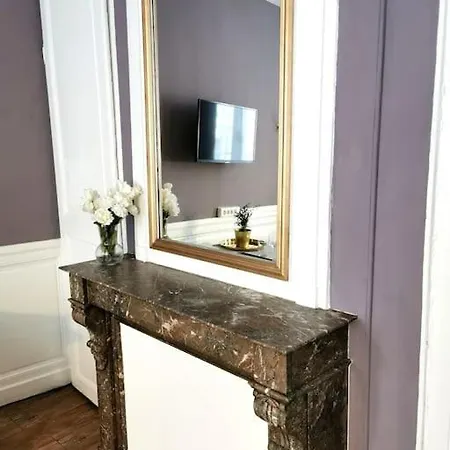 Le 1675_i - Confort Et Charme De L'ancien Appartement